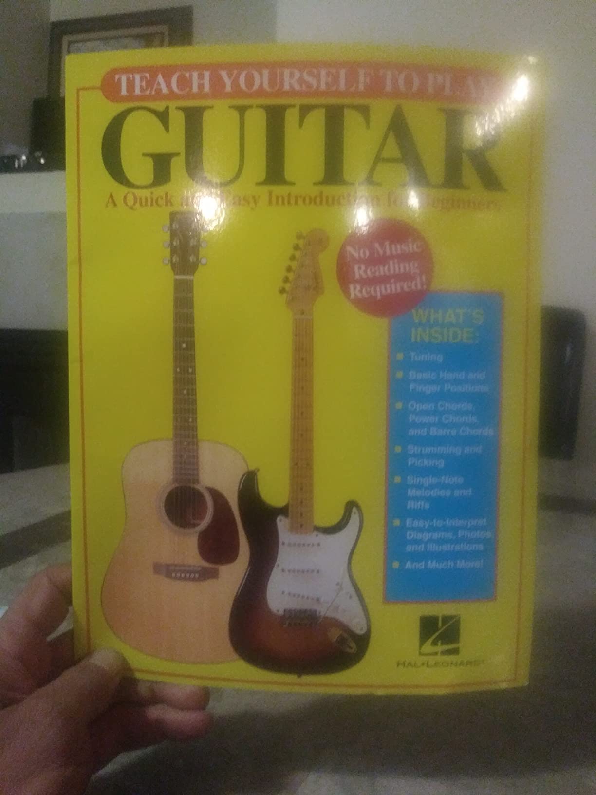 Teach Yourself to Play Guitar: A Quick and Easy Introduction for Beginners | Guitar Book with Tablature for Self Learning | Sheet Music and Chords for Acoustic and Electric Guitar - Customer Photo 1