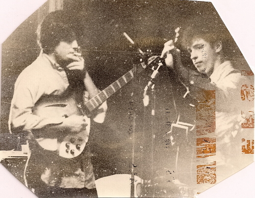 Rickenbacker Electric 12-String: The Story of the Guitars, the Music, and the Great Players Customer Review Rickenbacker Electric 12-String: The Story of the Guitars, the Music, and the Great Players - Customer Photo 1