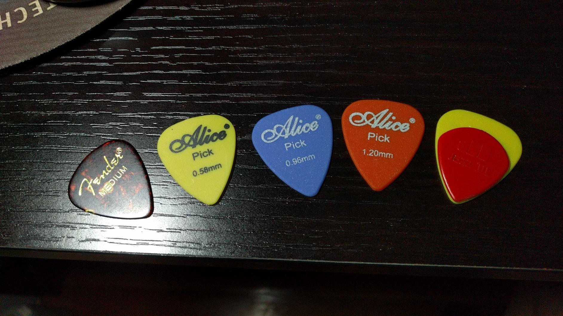 Dunlop Jazz III Pick Pack, Red Nylon,1.38mm - Customer Photo 3