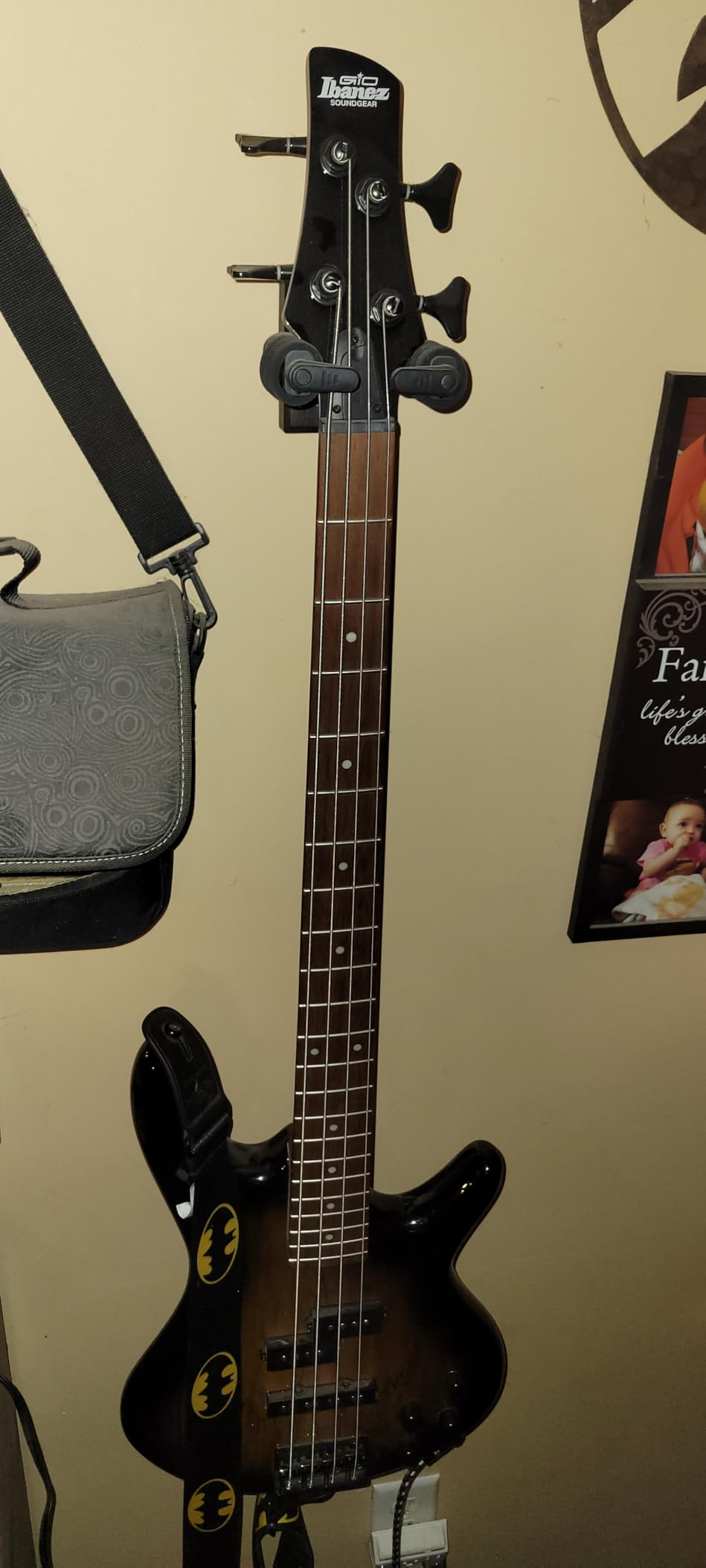 Ibanez Gio GSR200TR Bass Guitar - Transparent Red Customer Review Ibanez Gio GSR200TR Bass Guitar - Transparent Red - Customer Photo 2