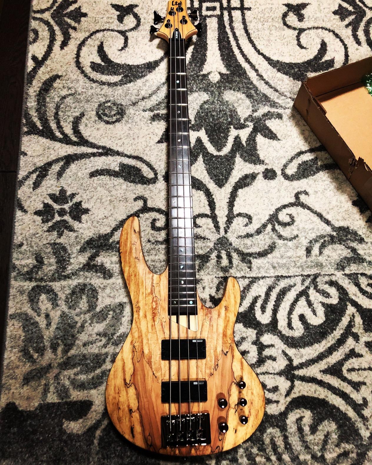 ESP Guitars 4 String ESP LTD B204SM Electric Bass Guitar, Natural Satin, (LB204SMNS) Customer Review ESP Guitars 4 String ESP LTD B204SM Electric Bass Guitar, Natural Satin, (LB204SMNS) - Customer Photo 1