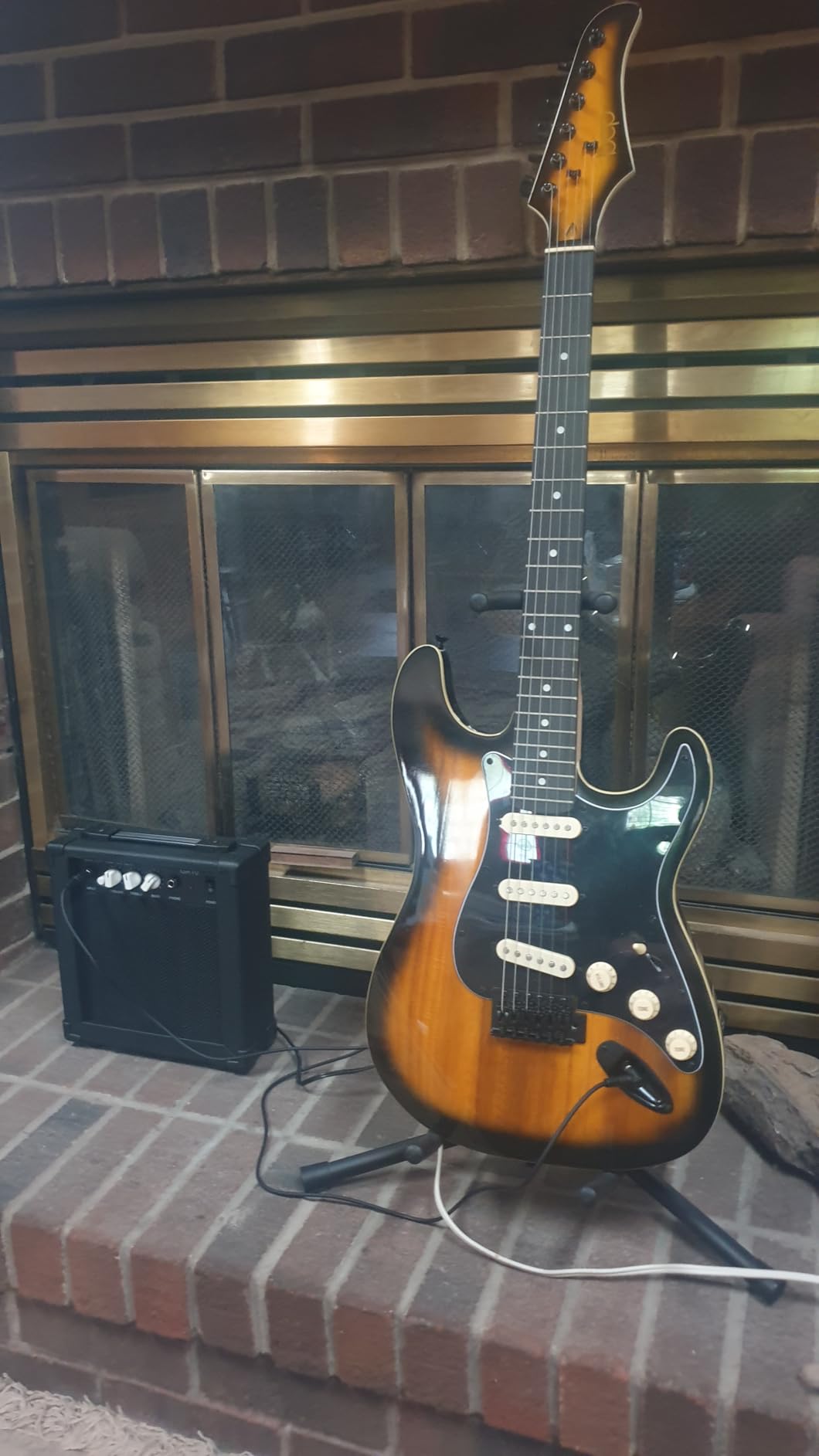 Best Choice Products 39in Full Size Beginner Electric Guitar Starter Kit w/Case, Strap, 10W Amp, Strings, Pick, Tremolo Bar - Hollywood Blue - Customer Photo 1