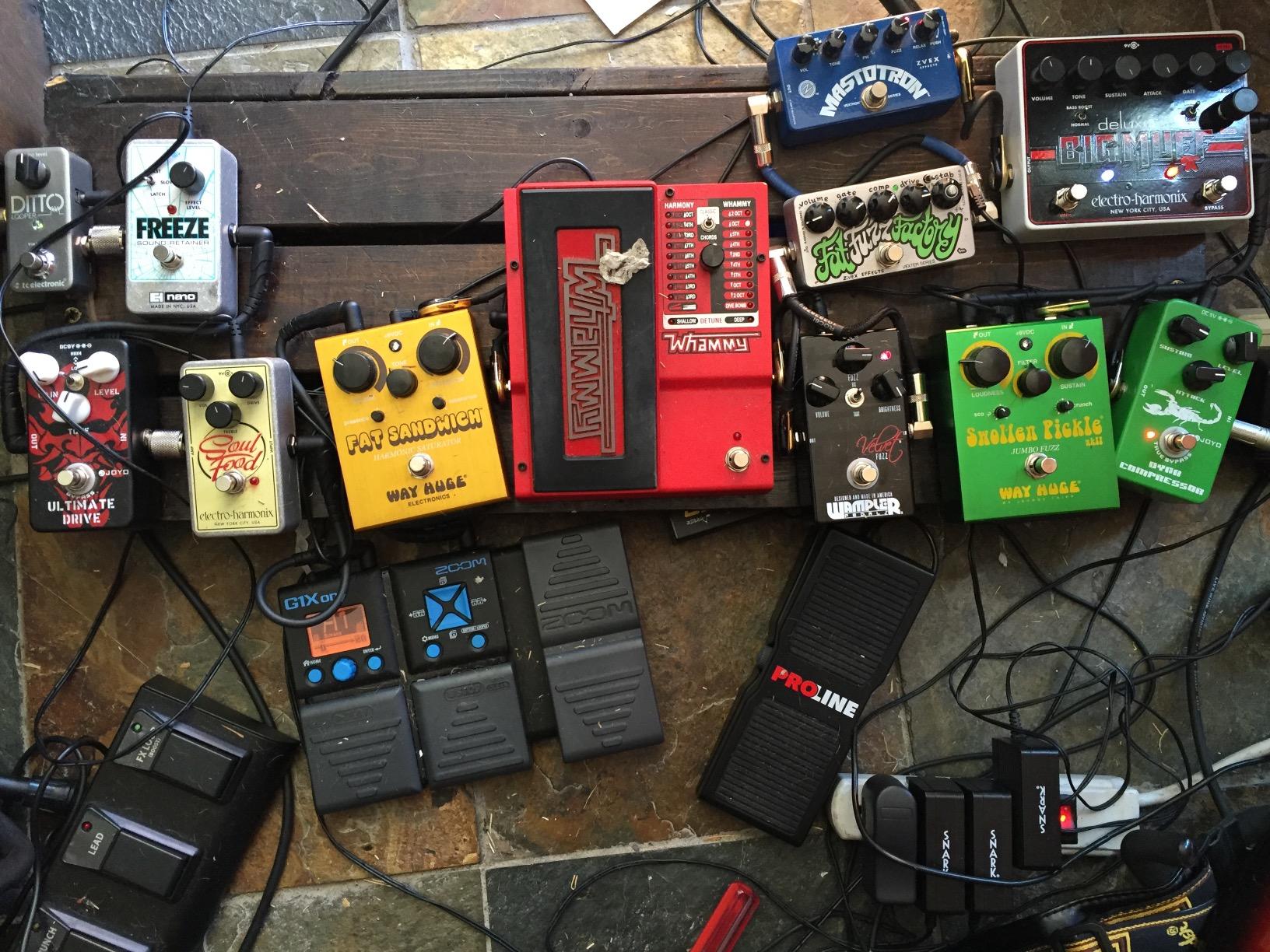 DigiTech Whammy (5th Gen) 2-Mode Pitch-shift Effect with True Bypass - Customer Photo 1