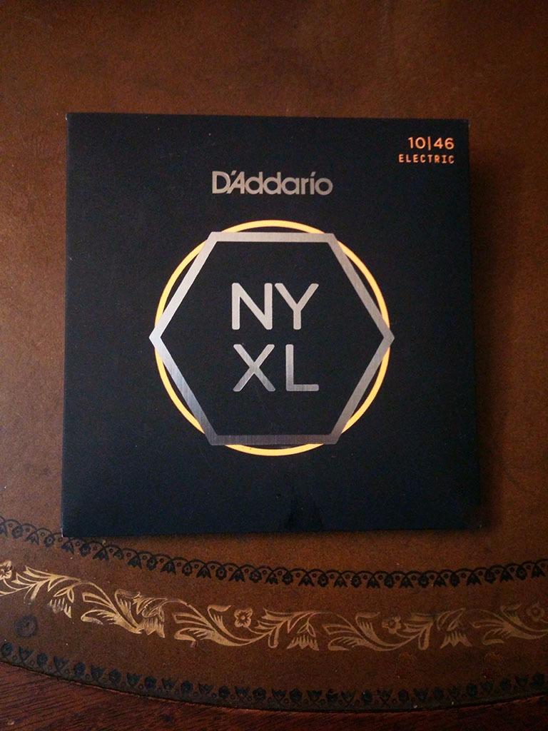 D'Addario Electric Guitar Strings, NYXL Nickel Plated, NYXL0942, Super Light Gauge 09-42, 6-String Set, Pack of 1 - Customer Photo 2