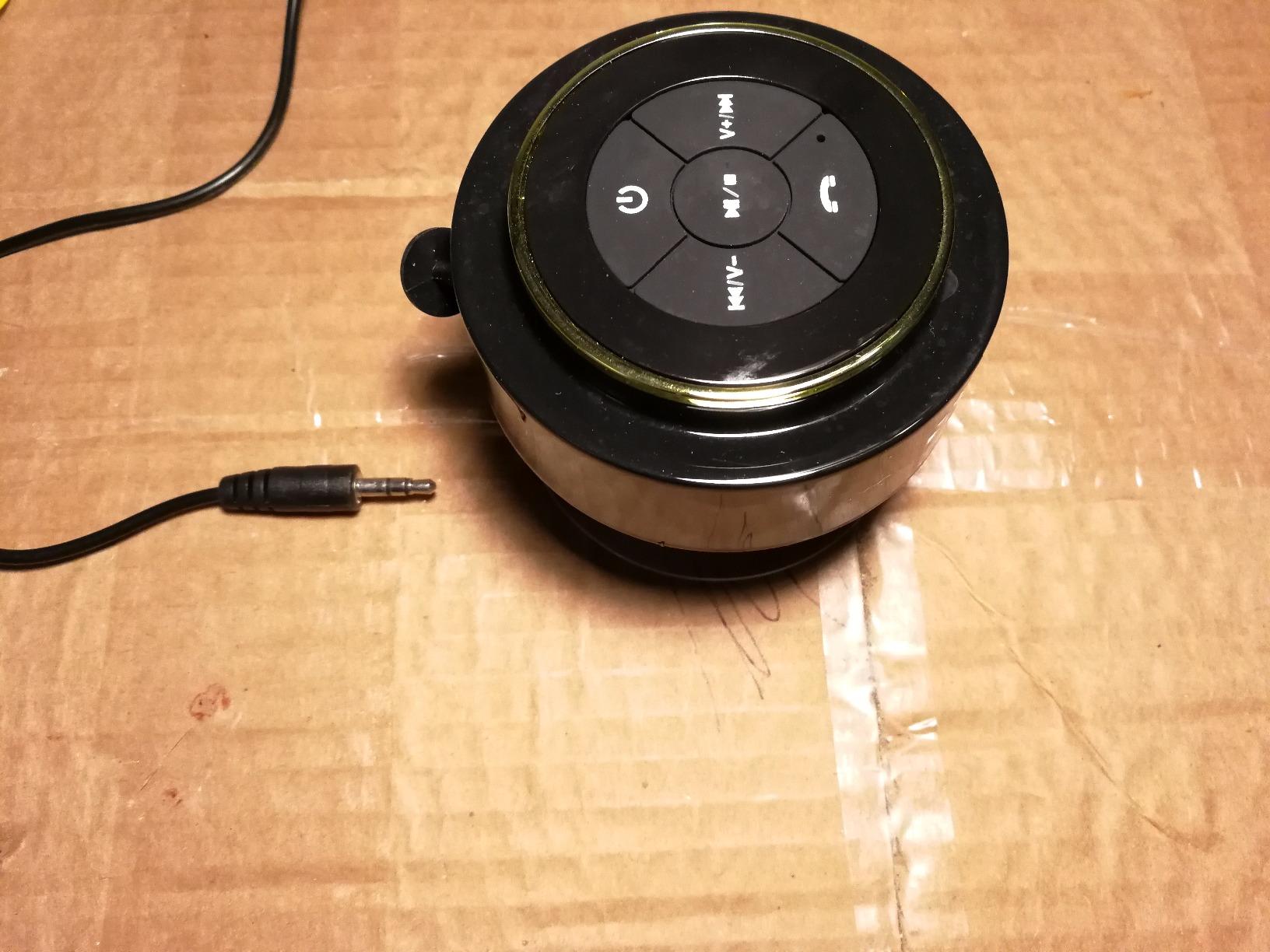 iFox Portable Bluetooth Shower Speaker, IPX7 Waterproof Outdoor Wireless Speaker, Built-in Mic, Carabiner, Beach, Camping, Hiking, Pool, Great Gift, Black/Gold - Customer Photo 3