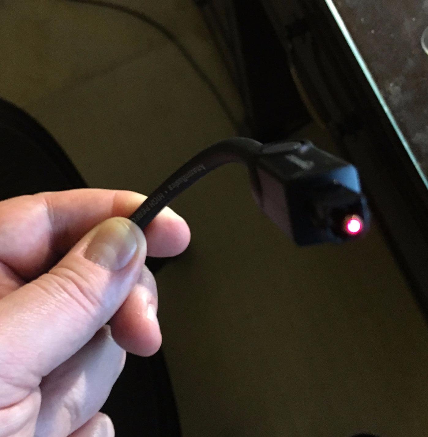 Amazon Basics Toslink Digital Optical Audio Cable, Multi-Channel, for Audio System, Sound Bar, Home Theatre, Gold-Plated Connectors, 6 Foot, Black Customer Review Amazon Basics Toslink Digital Optical Audio Cable, Multi-Channel, for Audio System, Sound Bar, Home Theatre, Gold-Plated Connectors, 6 Foot, Black - Customer Photo 2