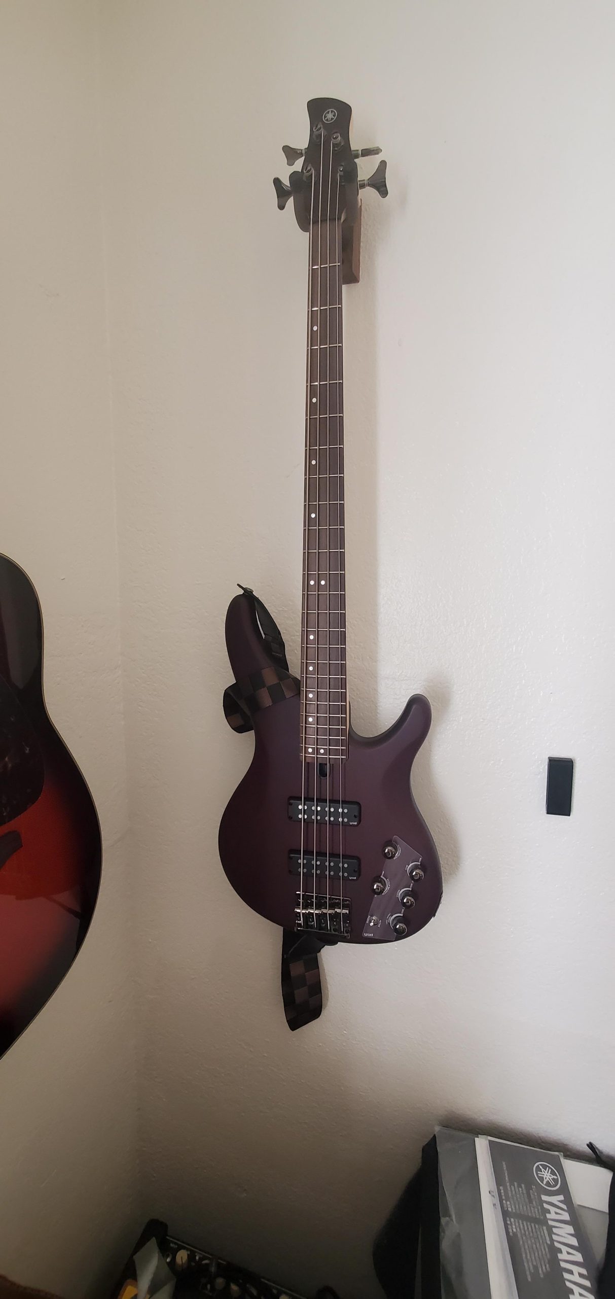 Yamaha 4 String Bass Guitar, Right Handed, Black, (TRBX174 BL) Customer Review Yamaha 4 String Bass Guitar, Right Handed, Black, (TRBX174 BL) - Customer Photo 3