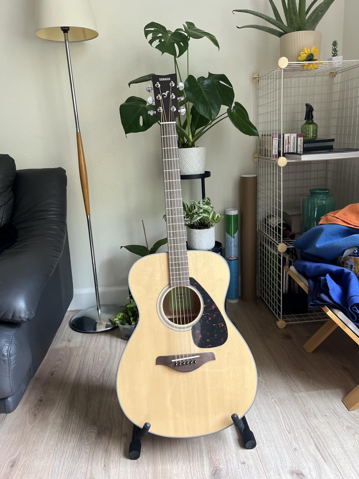 YAMAHA FG800 Solid Top Acoustic Guitar,Natural,Guitar Only - Customer Photo 2