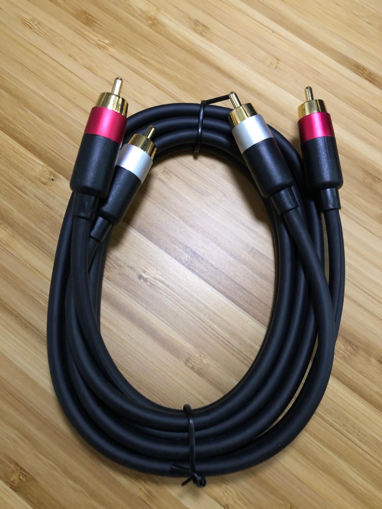 Amazon Basics 2 RCA Audio Cable for Amplifier,Active Speakers or Subwoofer with Gold-Plated Plugs, 8 Feet, Black - Customer Photo 2