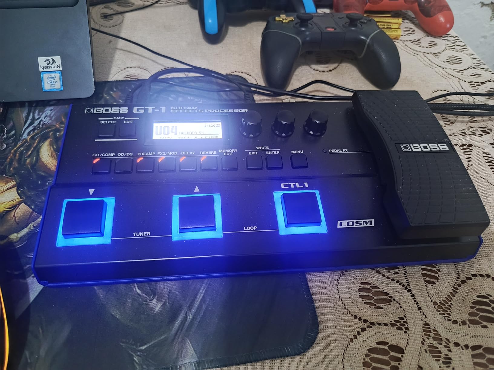 BOSS GT-1 Compact Guitar Effects Processor | Wide Selection of Amps & Effects | Control Effects in Real Time | Easy Select & Easy Edit Functions | BOSS Tone Central - Customer Photo 1