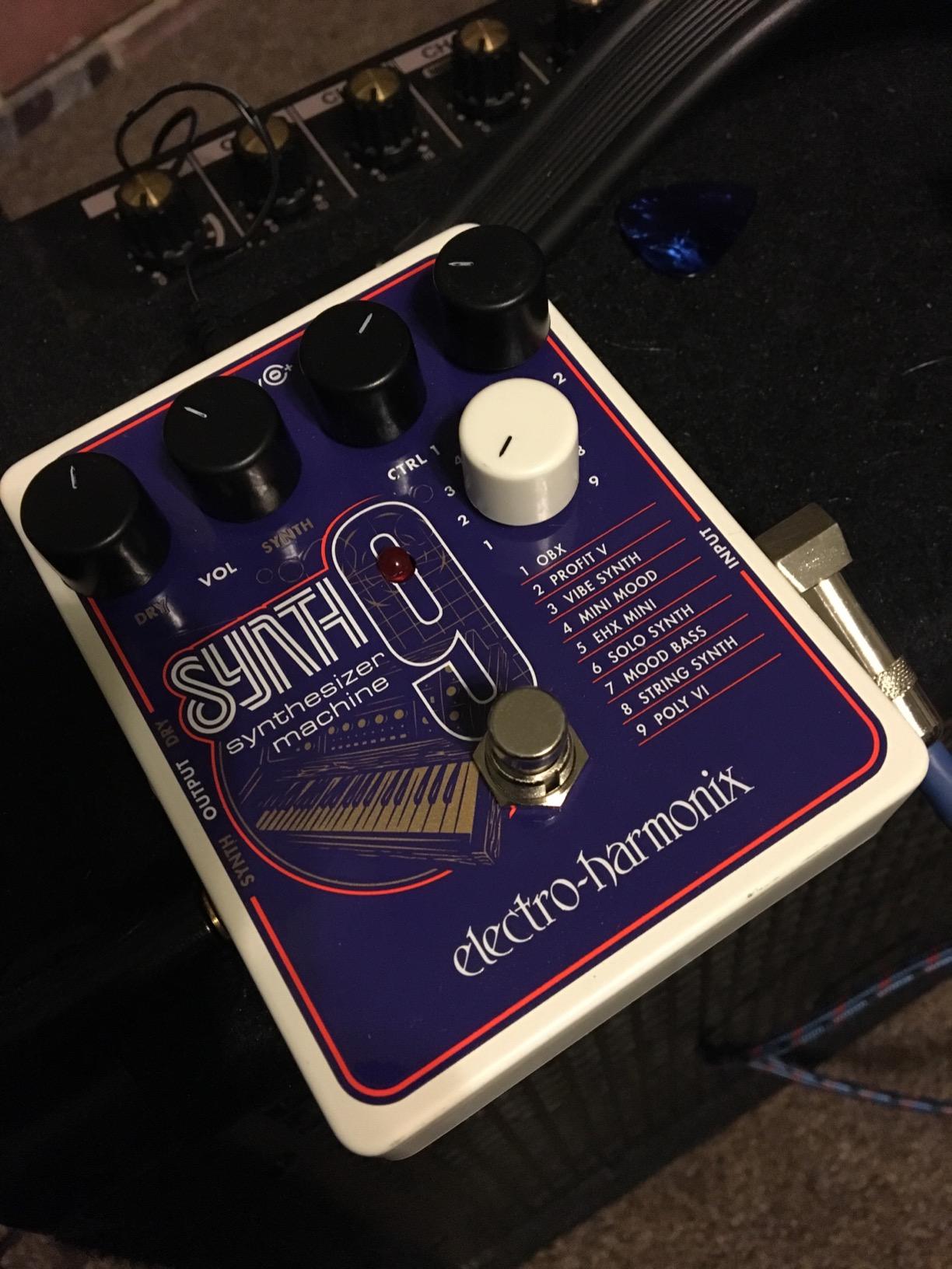 Electro-Harmonix SYNTH9 Synthesizer Machine Pedal - Customer Photo 1