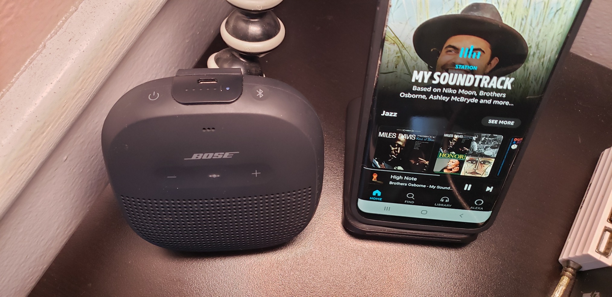 Bose SoundLink Micro Bluetooth Speaker: Small Portable Waterproof Speaker with Microphone, Black Customer Review Bose SoundLink Micro Bluetooth Speaker: Small Portable Waterproof Speaker with Microphone, Black - Customer Photo 2