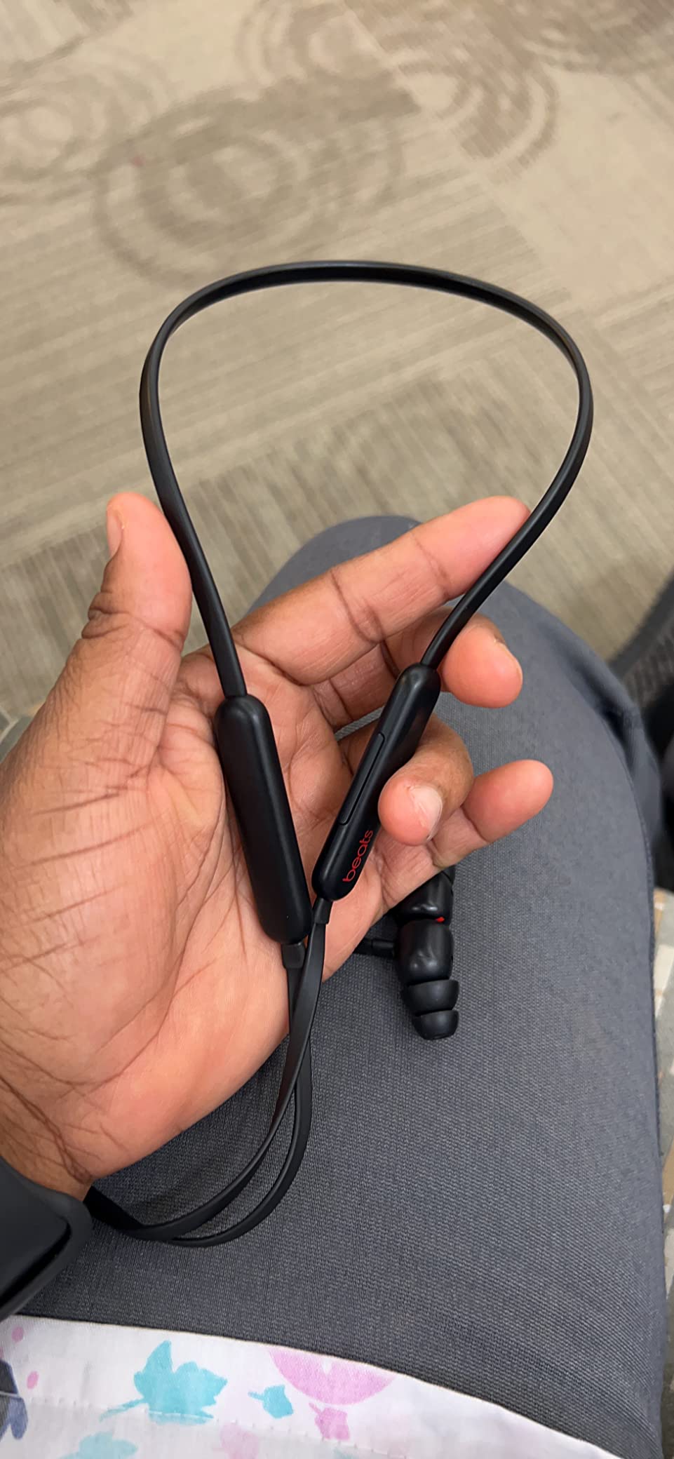 Beats X Wireless In-Ear Headphones (MLYE2LL/A) Black - Renewed Customer Review Beats X Wireless In-Ear Headphones (MLYE2LL/A) Black - Renewed - Customer Photo 1
