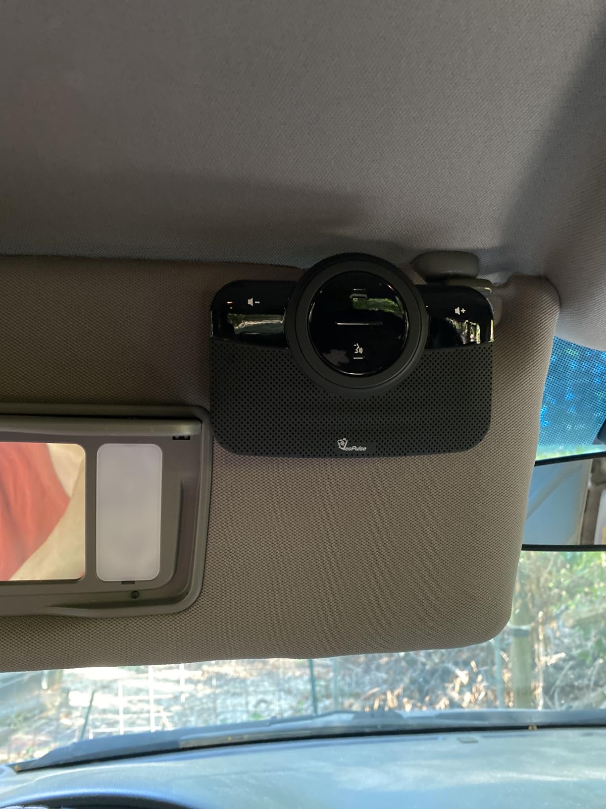 Car Speakerphone B-PRO 2B Hands-Free kit, 6W Hi-Fi Speakers, with Bluetooth Automatic multipoint Cellphone Connection Customer Review Car Speakerphone B-PRO 2B Hands-Free kit, 6W Hi-Fi Speakers, with Bluetooth Automatic multipoint Cellphone Connection - Customer Photo 2
