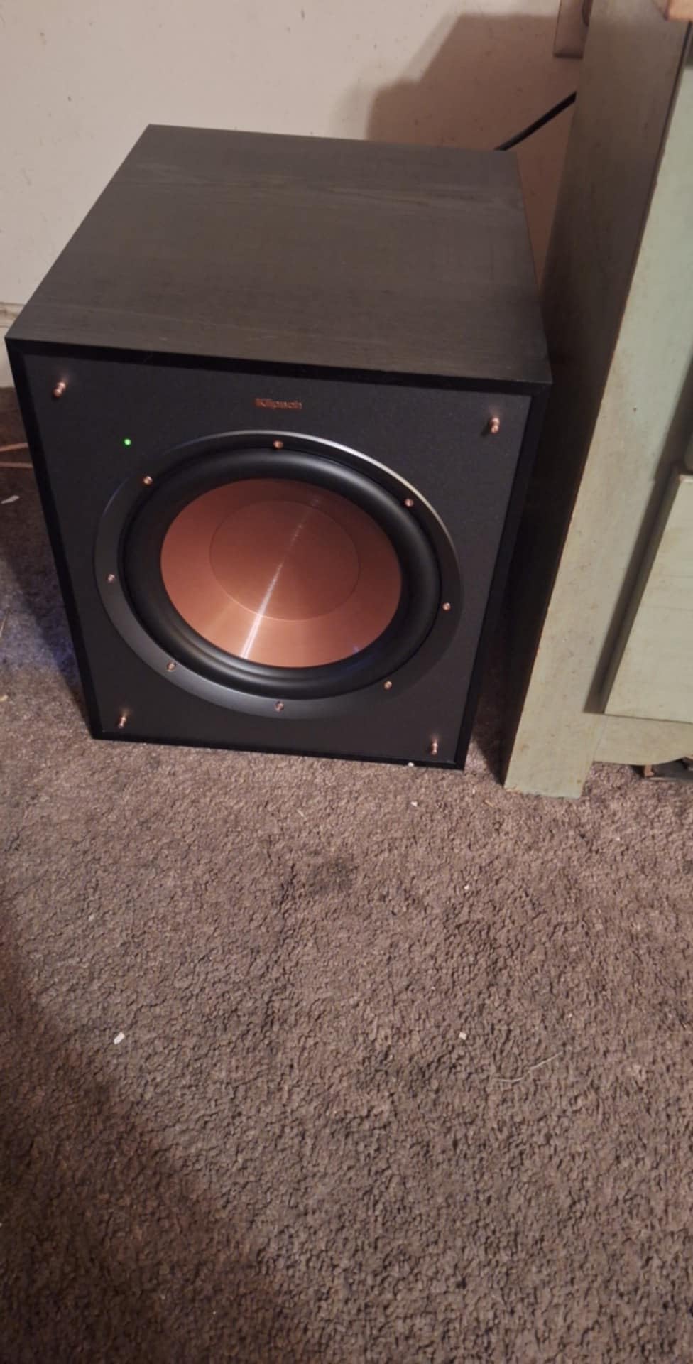 Klipsch R-100SW 10 Klipsch R-100SW 10