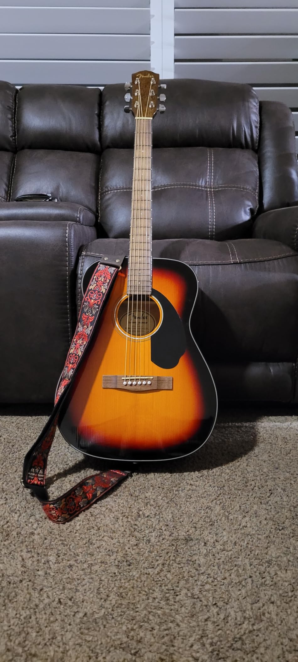 Fender Acoustic Guitar, CD-60S, with 2-Year Warranty, Dreadnought Classic Design with Rounded Walnut Fingerboard, Glossed Finish, All-Mahogany Construction Customer Review Fender Acoustic Guitar, CD-60S, with 2-Year Warranty, Dreadnought Classic Design with Rounded Walnut Fingerboard, Glossed Finish, All-Mahogany Construction - Customer Photo 1