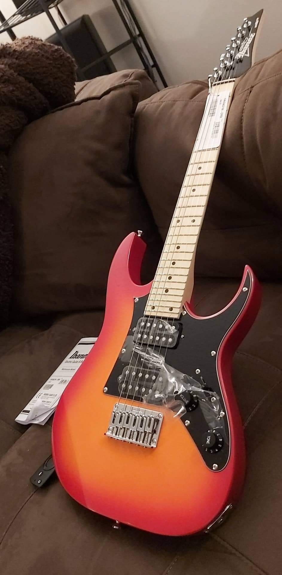 Ibanez GRGM 6 String Solid-Body Electric Guitar, Right, Candy Apple (GRGM21MCA) - Customer Photo 2