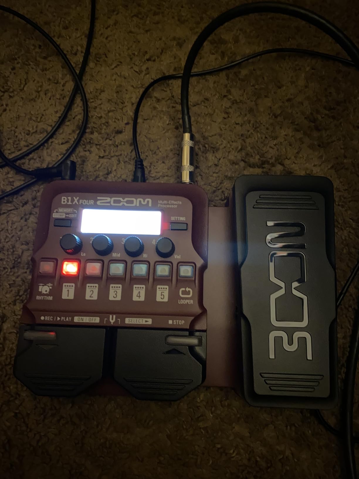 Zoom B1X Four Bass Multi-Effects Processor with Expression Pedal, with 70+ Built-in Effects, Amp Modeling, Looper, Rhythm Section, Tuner, Battery Powered Customer Review Zoom B1X Four Bass Multi-Effects Processor with Expression Pedal, with 70+ Built-in Effects, Amp Modeling, Looper, Rhythm Section, Tuner, Battery Powered - Customer Photo 1