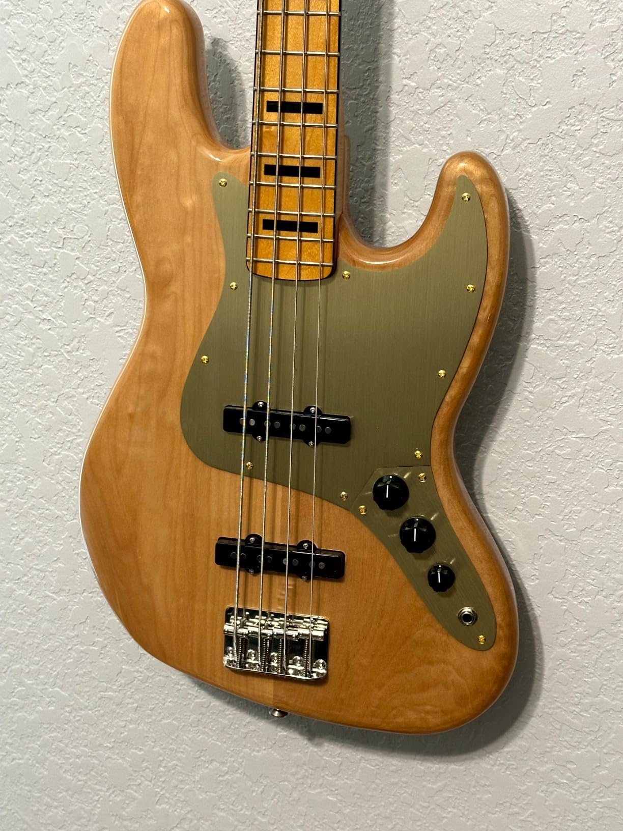 Squier Classic Vibe 70s 5-String Jazz Bass, Natural, Maple Fingerboard - Customer Photo 2