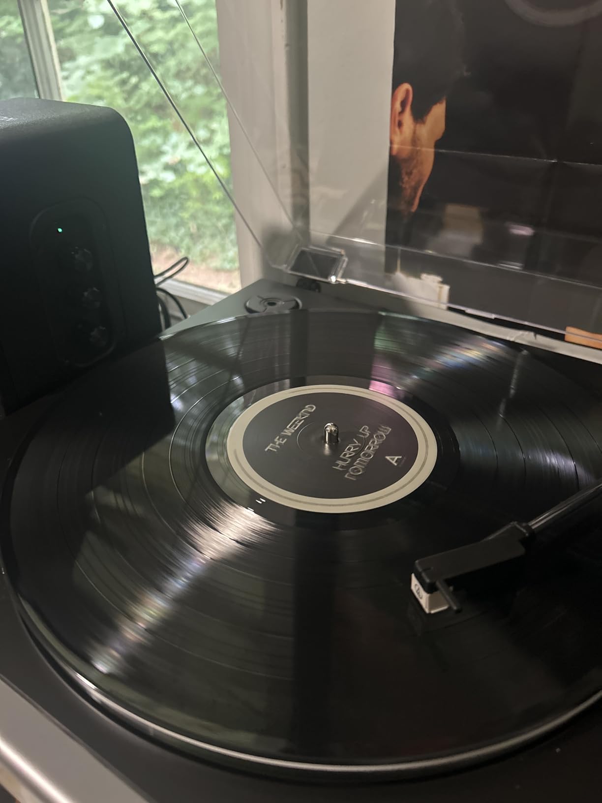 Audio-Technica AT-LP60X-BK Fully Automatic Belt-Drive Stereo Turntable, Black, Hi-Fidelity, Plays 33 -1/3 and 45 RPM Vinyl Records, Dust Cover, Anti-Resonance, Die-Cast Aluminum Platter Customer Review Audio-Technica AT-LP60X-BK Fully Automatic Belt-Drive Stereo Turntable, Black, Hi-Fidelity, Plays 33 -1/3 and 45 RPM Vinyl Records, Dust Cover, Anti-Resonance, Die-Cast Aluminum Platter - Customer Photo 1