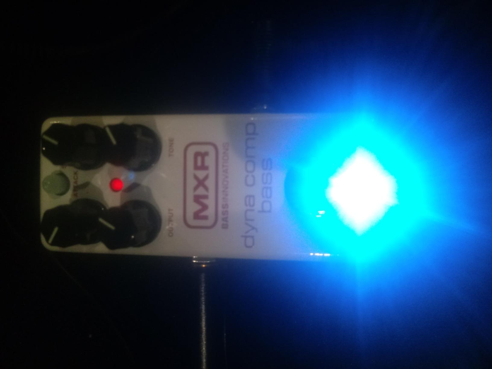 JIM DUNLOP Mini Dyna Comp Bass Compressor Effect Pedal (M282) Customer Review JIM DUNLOP Mini Dyna Comp Bass Compressor Effect Pedal (M282) - Customer Photo 1