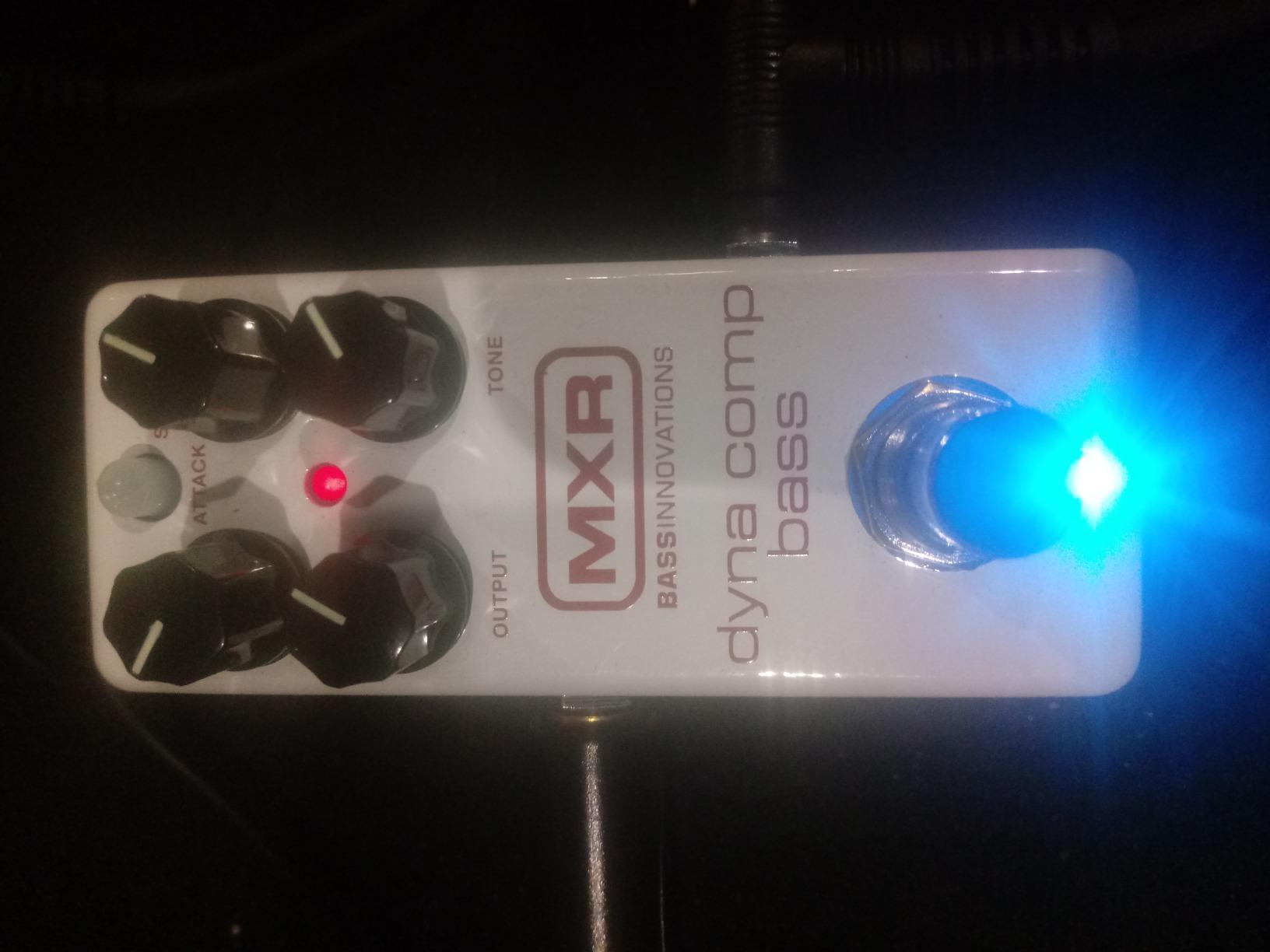 JIM DUNLOP Mini Dyna Comp Bass Compressor Effect Pedal (M282) Customer Review JIM DUNLOP Mini Dyna Comp Bass Compressor Effect Pedal (M282) - Customer Photo 2