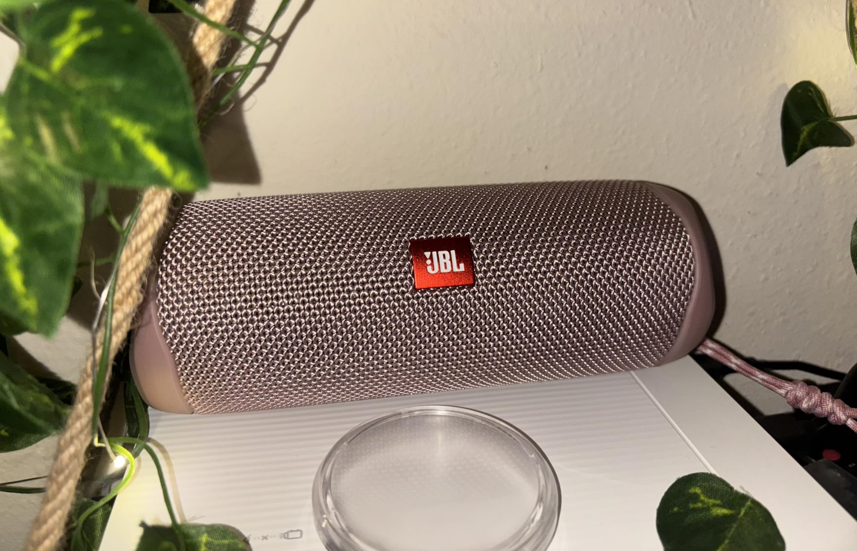 JBL FLIP 5, Waterproof Portable Bluetooth Speaker, Black, Small - Customer Photo 1