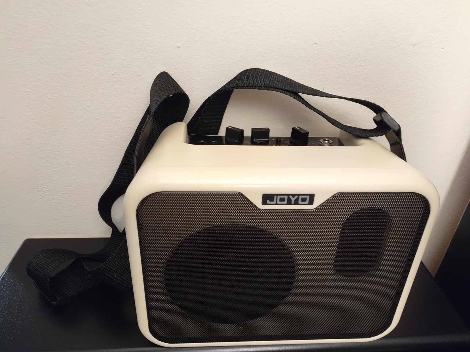 JOYO 10W Mini Bass Amp Bass Guitar Practice Amp Combo Bass Amplifier Portable Small Battery Powered Bass Amp Dual Channel (MA-10B) Customer Review JOYO 10W Mini Bass Amp Bass Guitar Practice Amp Combo Bass Amplifier Portable Small Battery Powered Bass Amp Dual Channel (MA-10B) - Customer Photo 1