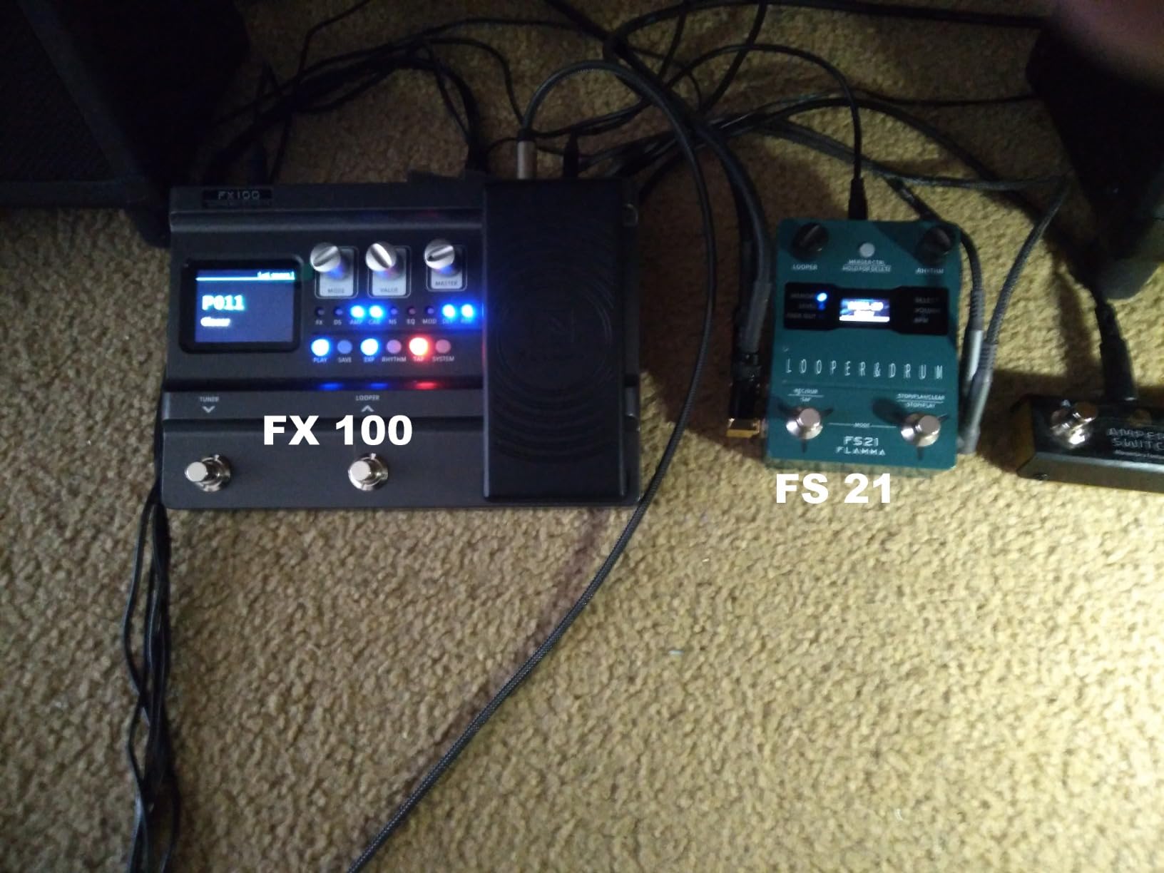 FLAMMA FX100 Guitar Multi-effects Pedal with 55 Amp Models 151 Built-in Effects 80' Looper 40 Drum Machine 10 3rd Party IR Slots Headphone OTG for Home Practice Performance Live Streaming Customer Review FLAMMA FX100 Guitar Multi-effects Pedal with 55 Amp Models 151 Built-in Effects 80' Looper 40 Drum Machine 10 3rd Party IR Slots Headphone OTG for Home Practice Performance Live Streaming - Customer Photo 1