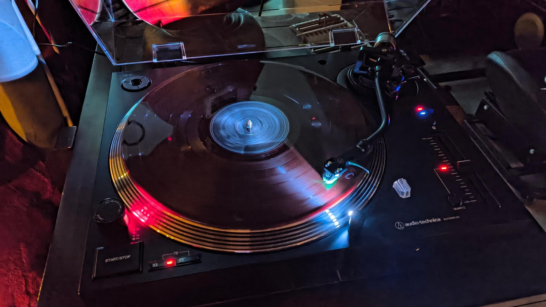 Audio-Technica AT-LP120XBT-USB-BK Wireless Direct-Drive Turntable, Black Customer Review Audio-Technica AT-LP120XBT-USB-BK Wireless Direct-Drive Turntable, Black - Customer Photo 2
