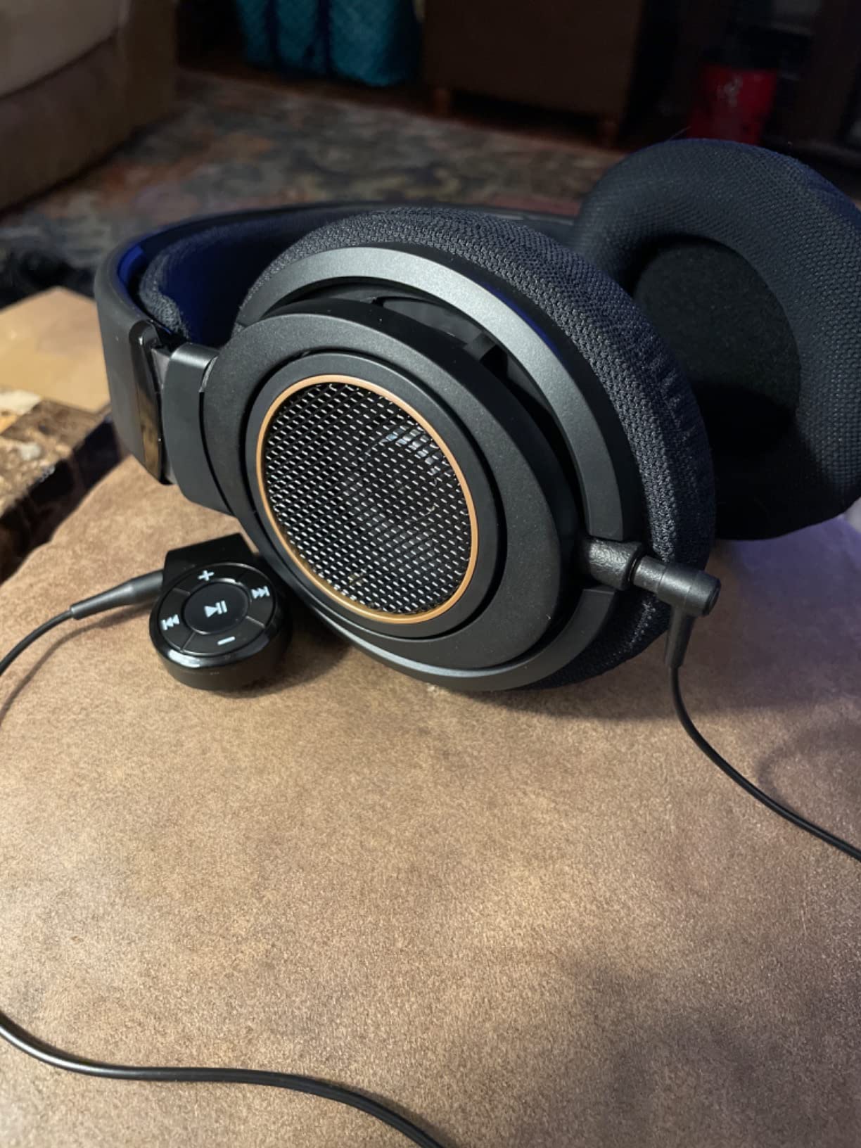 PHILIPS Over Ear Open Back Stereo Headphones Wired with Detachable Audio Jack, Studio Monitor Headphones for Recording Podcast DJ Music Piano Guitar (SHP9600) Customer Review PHILIPS Over Ear Open Back Stereo Headphones Wired with Detachable Audio Jack, Studio Monitor Headphones for Recording Podcast DJ Music Piano Guitar (SHP9600) - Customer Photo 1