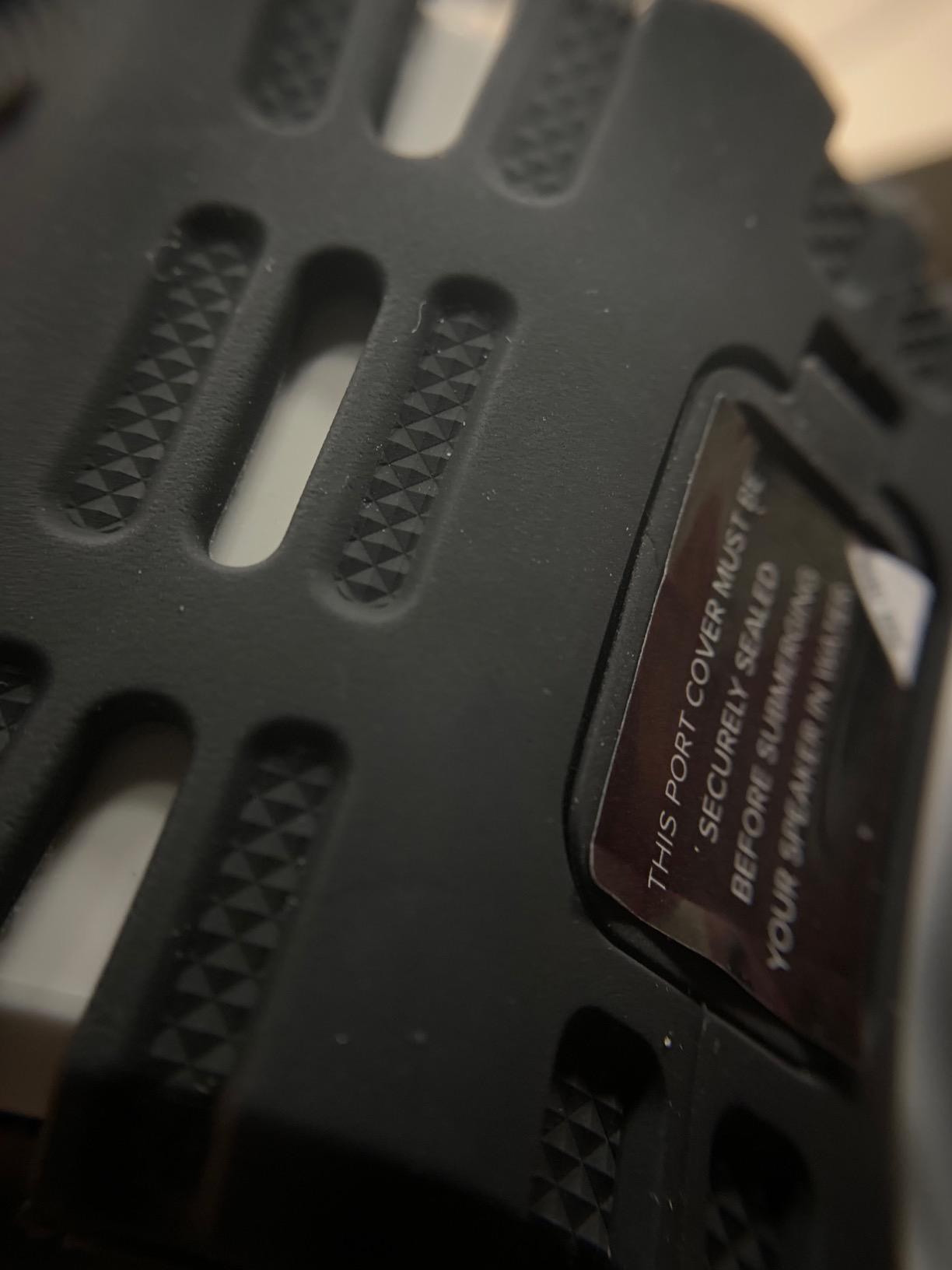 Altec Lansing IMW578L LifeJacket 3, Up to 30 Hours of Battery Life, IP67 Everything Rating: Waterproof, Dirtproof, Snowproof and it Floats! | Royal Blue (IMW578L-RYB) - Customer Photo 3