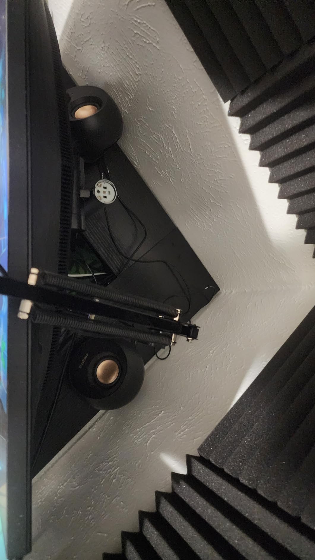 Creative Pebble V3 Minimalistic 2.0 Desktop Speakers With USB-C Audio, Clear Dialog Enhancement, Bluetooth 5.0, 8W RMS, 16W Peak Power, USB-A Converter (Black) Customer Review Creative Pebble V3 Minimalistic 2.0 Desktop Speakers With USB-C Audio, Clear Dialog Enhancement, Bluetooth 5.0, 8W RMS, 16W Peak Power, USB-A Converter (Black) - Customer Photo 1