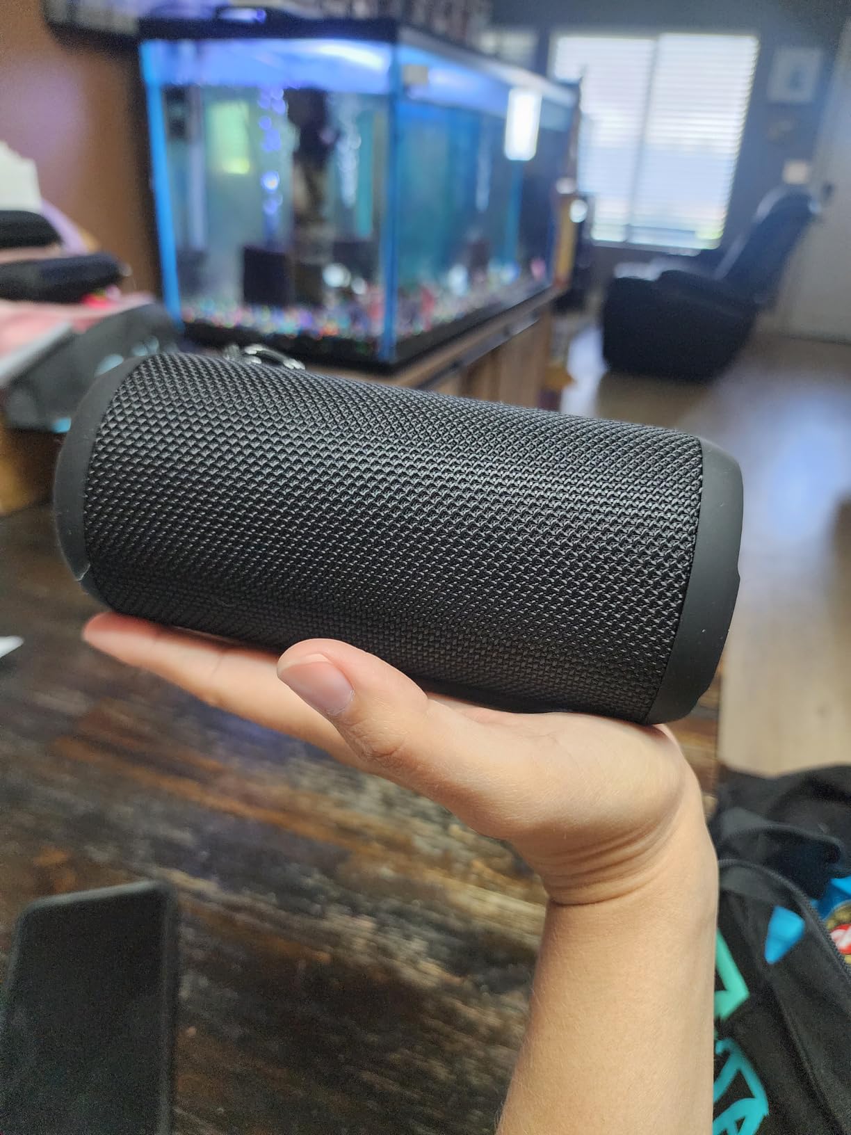 Ortizan Portable Bluetooth Speaker: IPX7 Waterproof, 24W Loud Sound, Deep Bass, Bluetooth 5.3, LED Lights, Wireless Stereo Pairing, 30H Playtime, for Home/Outdoor/Party/Beach, Birthday Gift (Black) - Customer Photo 3