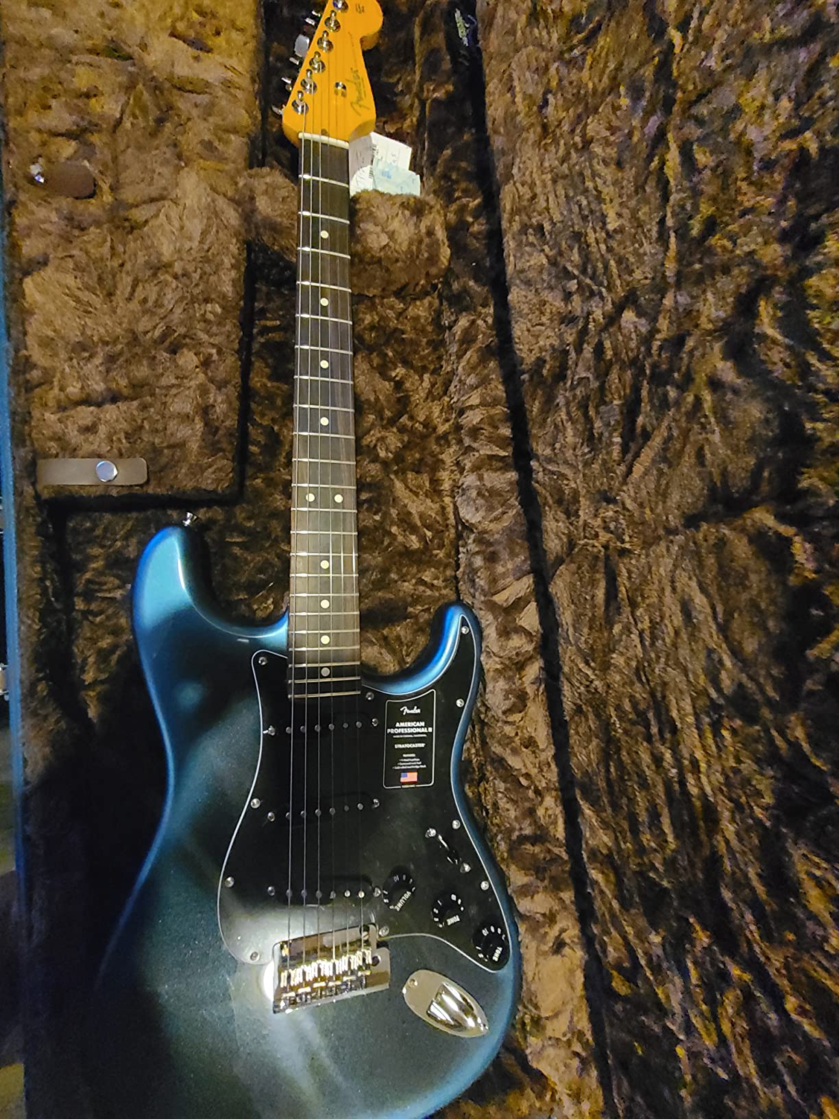 Fender American Professional II Stratocaster - Dark Night with Rosewood Fingerboard Customer Review Fender American Professional II Stratocaster - Dark Night with Rosewood Fingerboard - Customer Photo 2