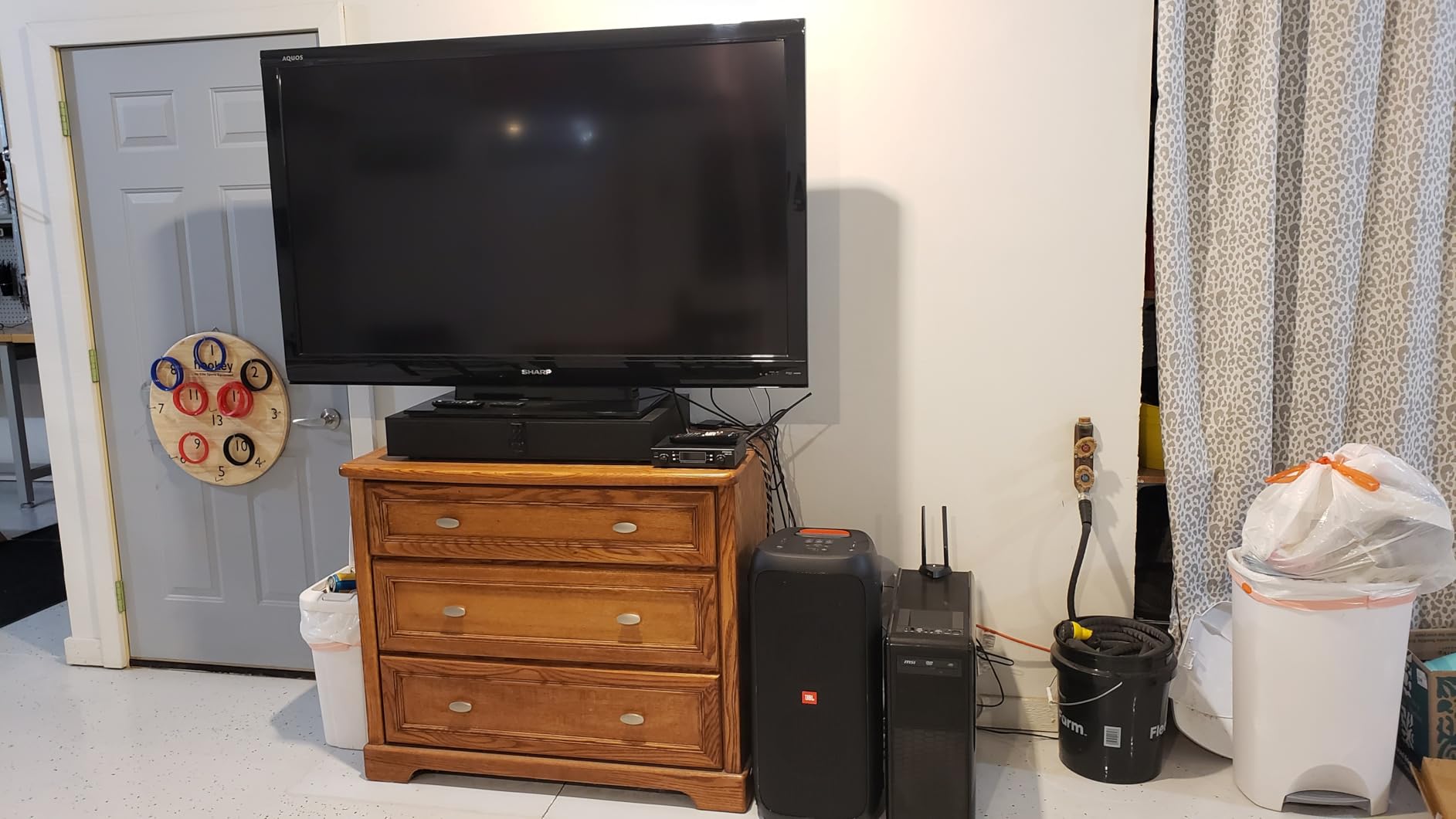 JBL Partybox 310 - Portable Party Speaker with Long Lasting Battery, Powerful JBL Sound and Exciting Light Show,Black - Customer Photo 3