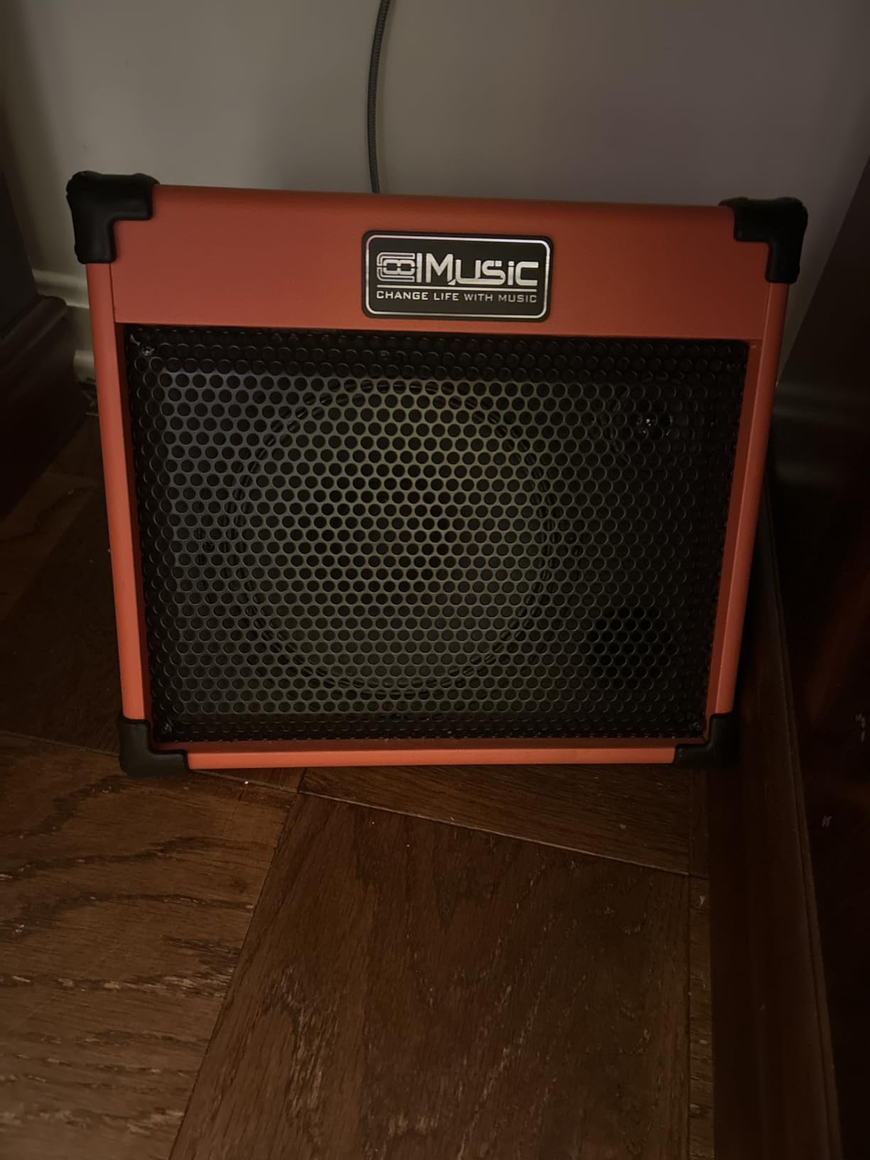 Acoustic Guitar Amplifier, 20 Watt Bluetooth Amp for Guitar Acoustic with Reverb Chorus Effect, 3 Band EQ(Including Microphone and Audio Cable) Customer Review Acoustic Guitar Amplifier, 20 Watt Bluetooth Amp for Guitar Acoustic with Reverb Chorus Effect, 3 Band EQ(Including Microphone and Audio Cable) - Customer Photo 1