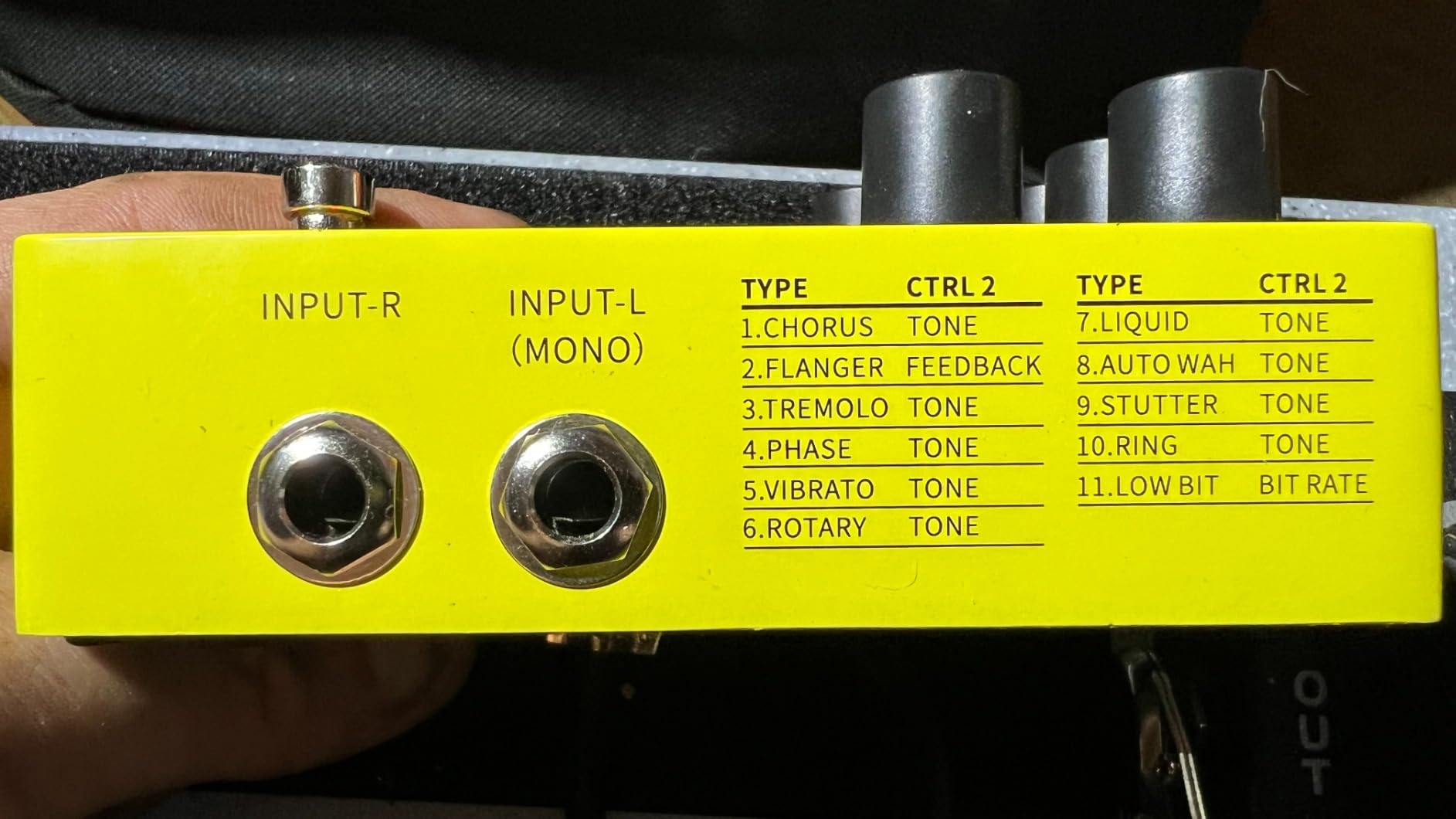 FLAMMA FS05 Multi Modulation Pedal Electric Guitar Stereo Effects Pedal with 7 Storable Slots 11 Modulation Effects True Bypass - Customer Photo 2