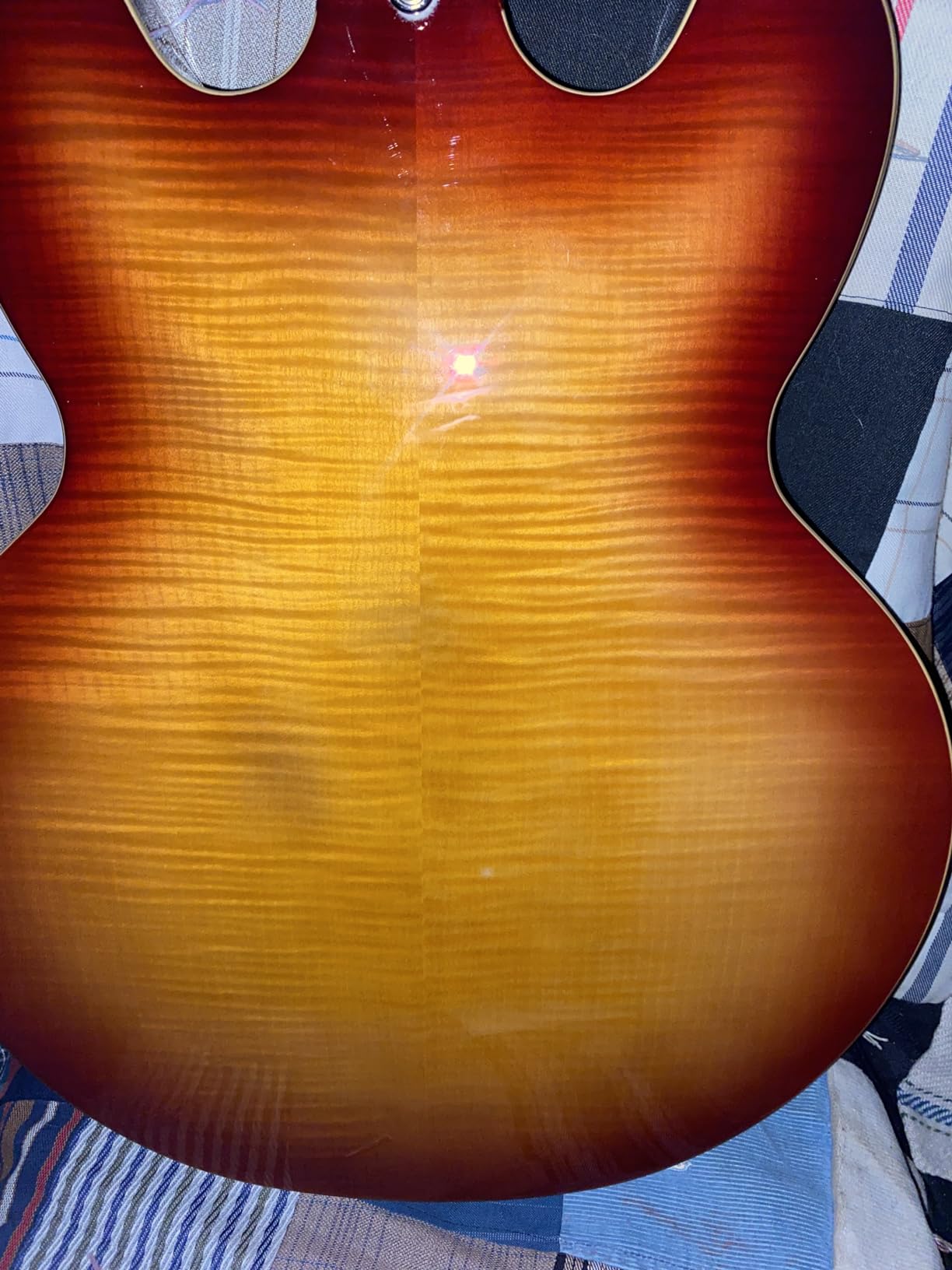 Epiphone ES335 Figured Top Semi Hollowbody, Raspberry Tea Burst - Customer Photo 1