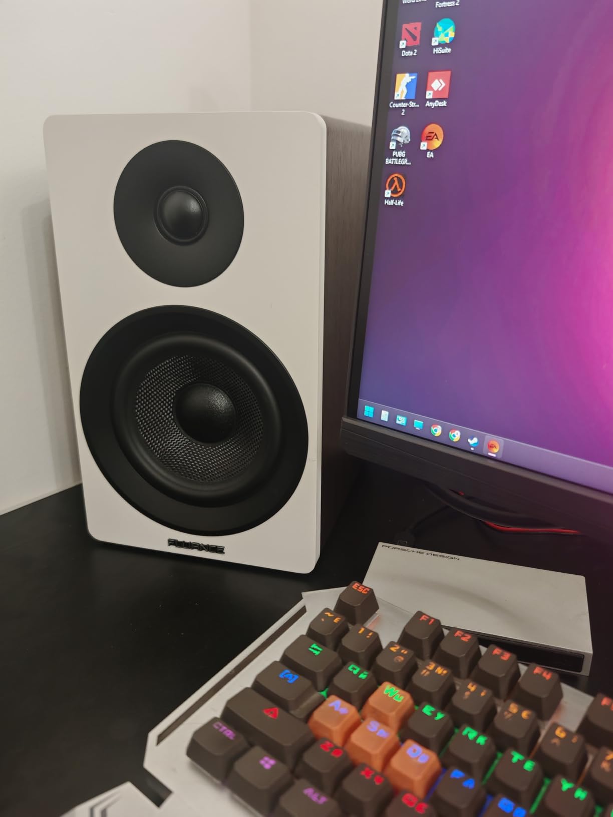 Fluance Ai41 Powered 2-Way 2.0 Stereo Bookshelf Speakers with 5