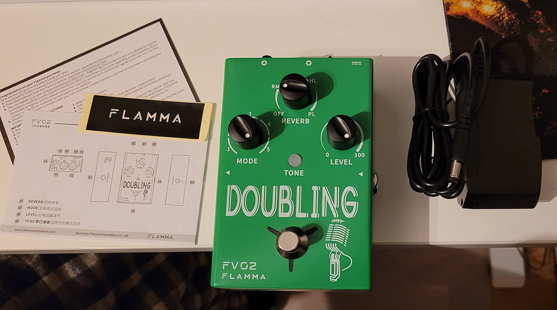 FLAMMA FV04 Vocal Harmony Pedal Vocal Effects Processor Stompbox Voice Mic Harmonizer with Reverb 12 Pitches with 11 Different Harmony Modes All-In-One for Singer and Guirist Singing Recording - Customer Photo 2
