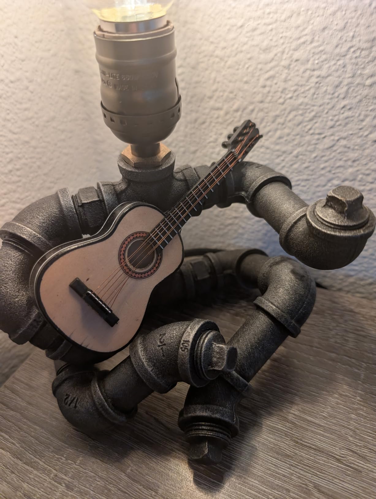 Music Guitar Table Lamp Art Decor Guitar Stuff Cool Gifts for Music Art Lovers Microphone Players for Men Steampunk Pipe Man Edison Bulb Lamps Retro Guitars Metal Pipe Industrial Robot Lights - Customer Photo 2