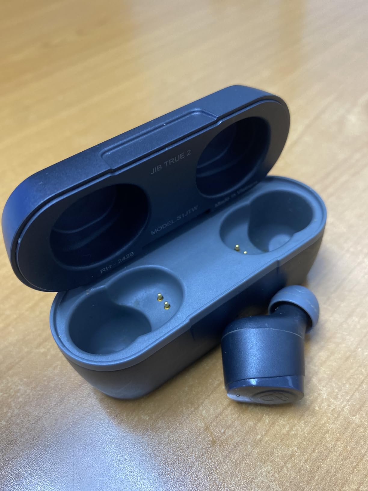 Skullcandy Jib True 2 Wireless Earbuds, Bluetooth Headphones, Up to 33 Hours Battery with Charging Case, Noise Isolating Fit, Sweat and Water Resistant, Microphone for iPhone Android - True Black - Customer Photo 2
