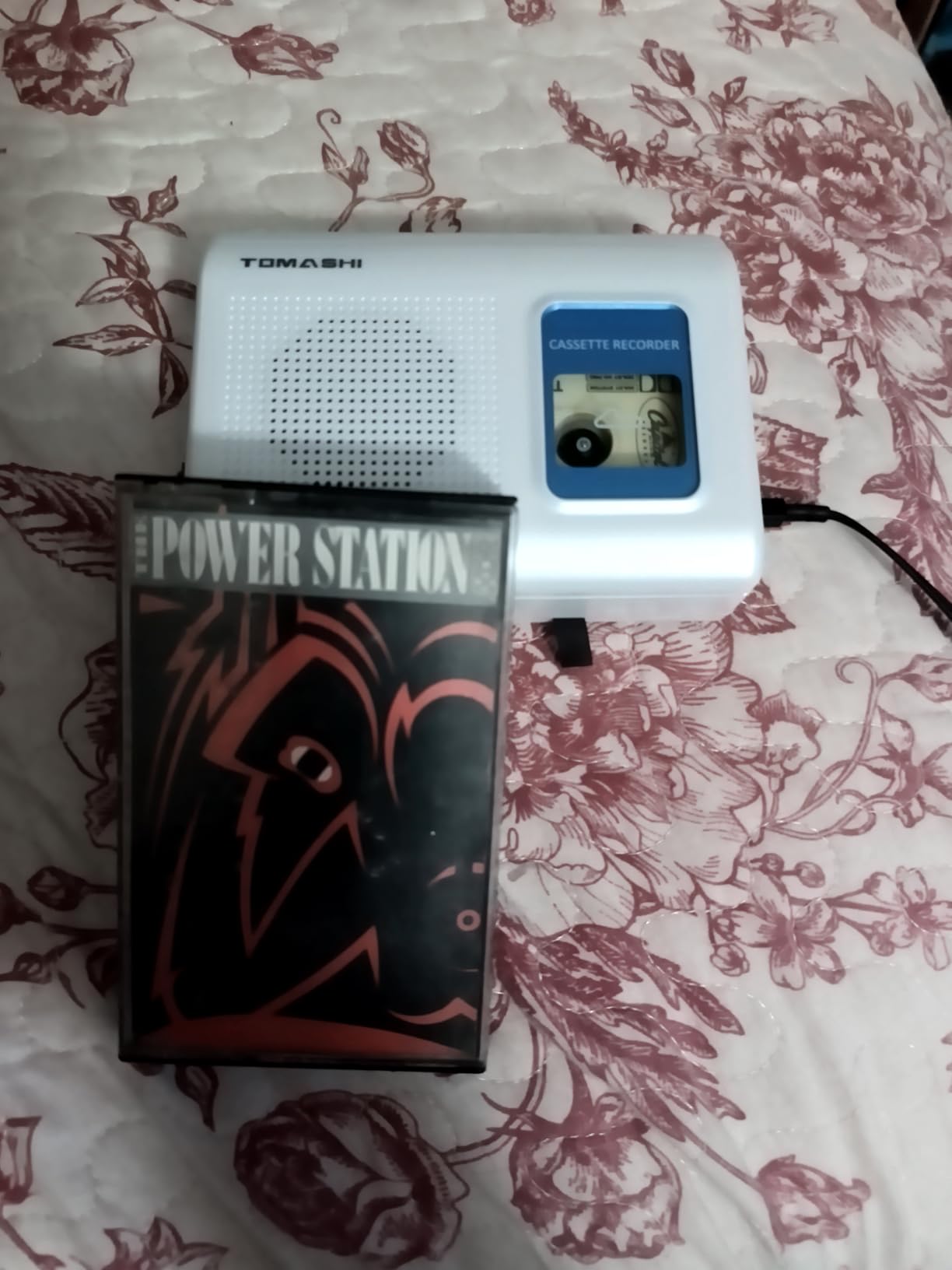 Portable Cassette Player Tape Recorder with Built-in Speaker,Microphone,Headphone Jack-, 4.57 x 3.54 x 1.38inch Customer Review Portable Cassette Player Tape Recorder with Built-in Speaker,Microphone,Headphone Jack-, 4.57 x 3.54 x 1.38inch - Customer Photo 1