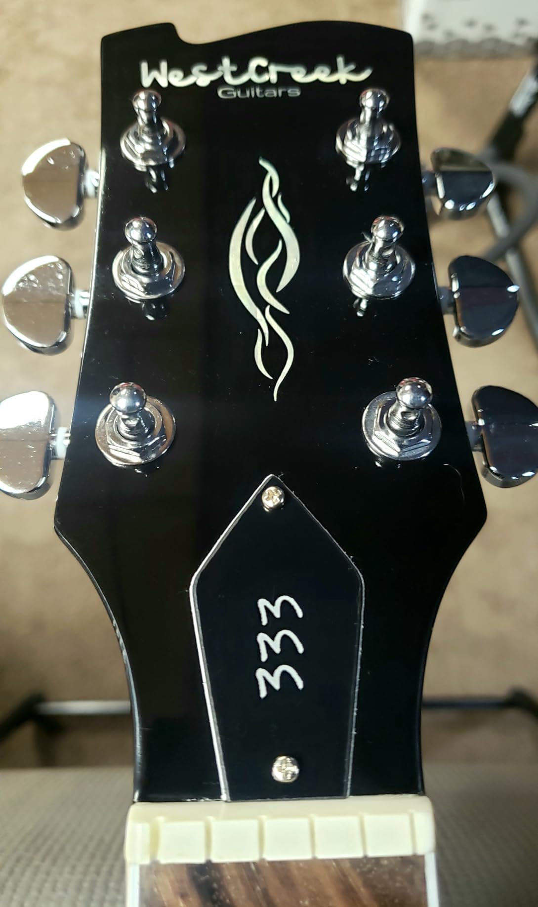 WestCreek 333 Electric Guitar with 6 String, Semi Hollow Body Jazz Electric Guitar, Humbucker Pickups, Rosewood Fretboard, Rounded End Jumbo Frets, Full size - Customer Photo 1