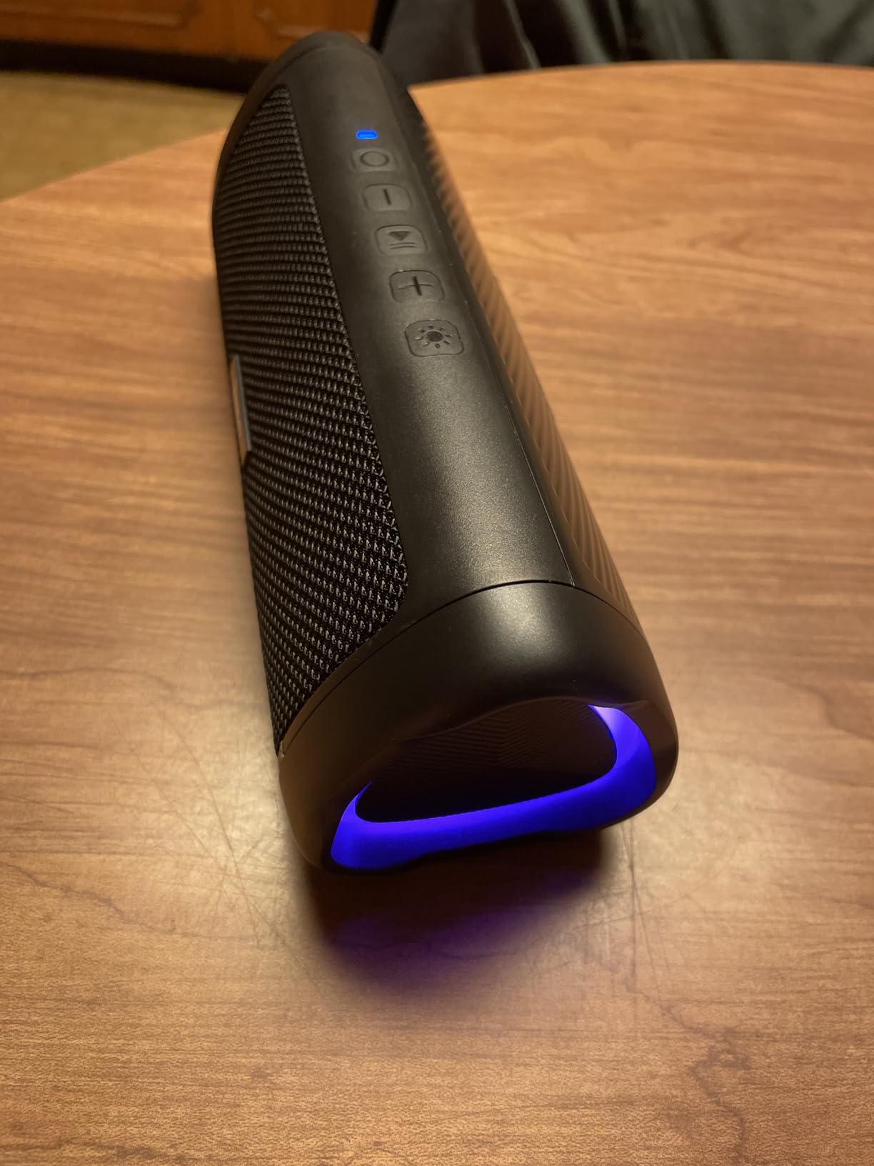 Bluetooth Speaker with HD Sound, Portable Wireless, IPX5 Waterproof, Up to 20H Playtime, TWS Pairing, BT5.3, for Home/Party/Outdoor/Beach, Stocking Stuffers, White Elephant Gifts for Adults (Black) - Customer Photo 2