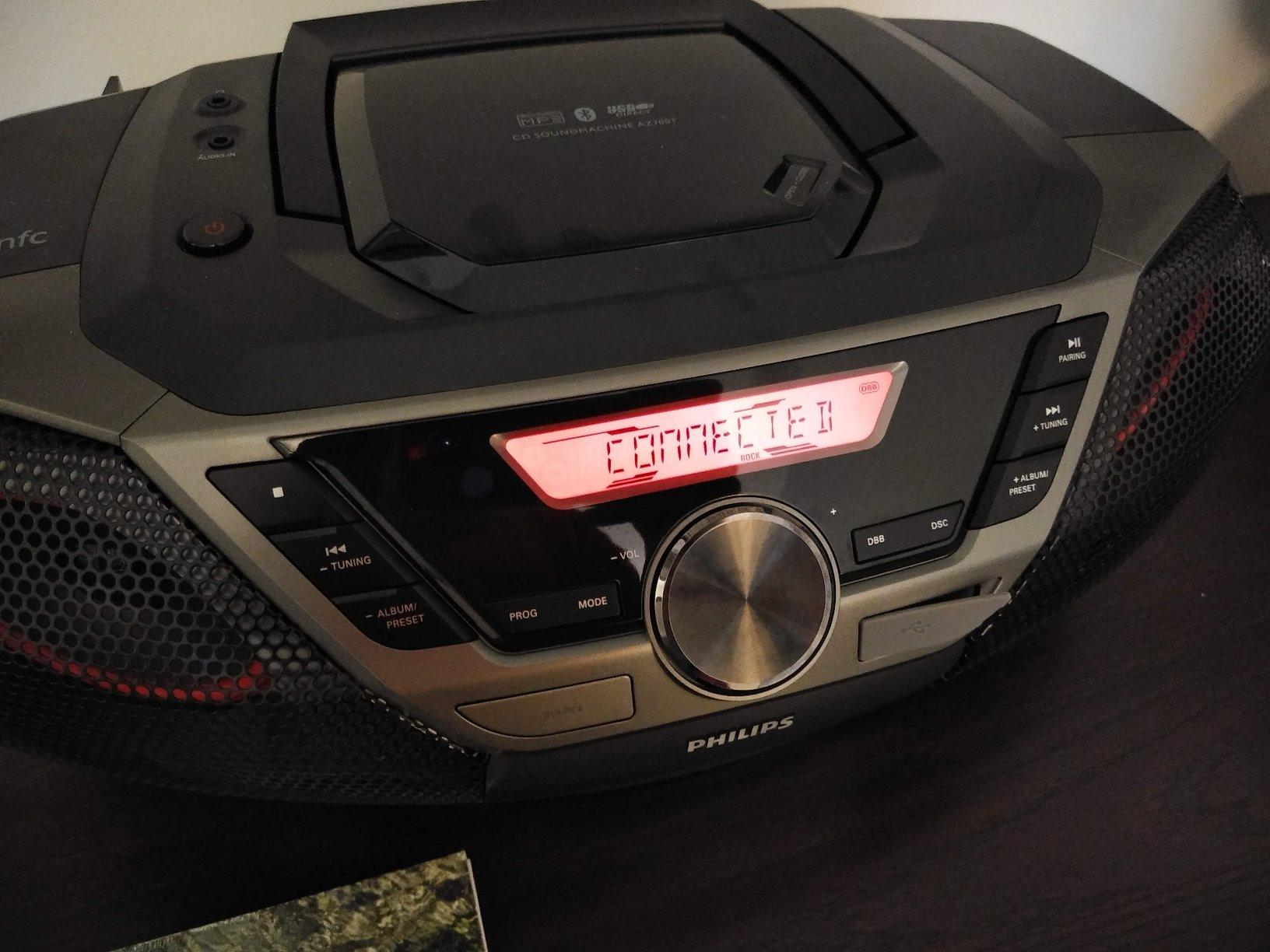 Philips Portable CD Player Boombox Bluetooth with Cassette Player All in one Powerful Stereo Boom Box CD Player for Home Mega Bass Reflex Speakers, Radio/USB/MP3/AUX Input with Backlight LCD Display - Customer Photo 2