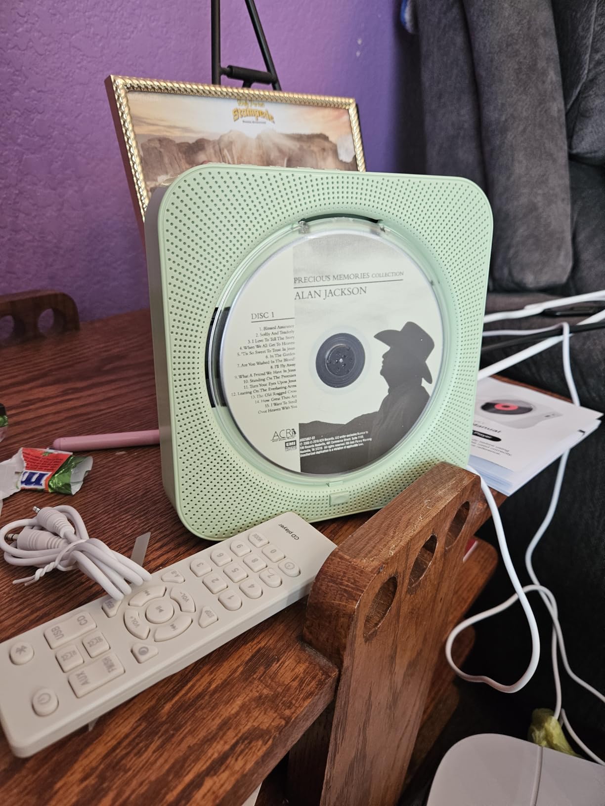 CD Player Portable Bluetooth 5.1 Desktop CD Player with HiFi Sound Speakers,Remote Control,Dust Cover,LED Display,Boombox FM Radio,USB/AUX for Home,Kids (White) - Customer Photo 1