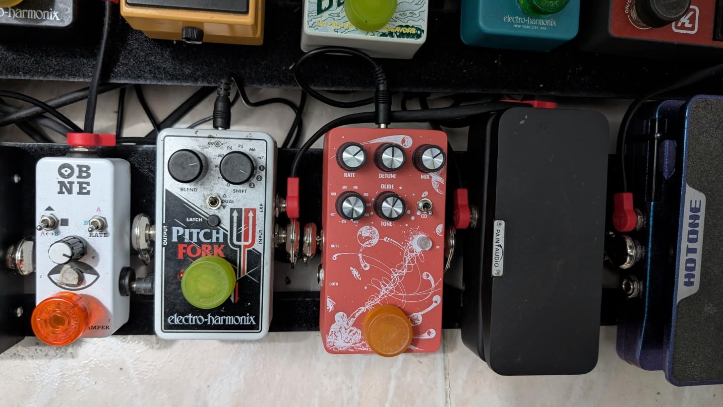 ALABS ORBITAL Pitch Shifter Pedal for Electric Guitar,Octave Pedal with 9 Shift Types,Harmonic,Analog Dry Through,Momentary operation,True Bypass,True Stereo,Polyphonic,Multi-Expression Control Customer Review ALABS ORBITAL Pitch Shifter Pedal for Electric Guitar,Octave Pedal with 9 Shift Types,Harmonic,Analog Dry Through,Momentary operation,True Bypass,True Stereo,Polyphonic,Multi-Expression Control - Customer Photo 2