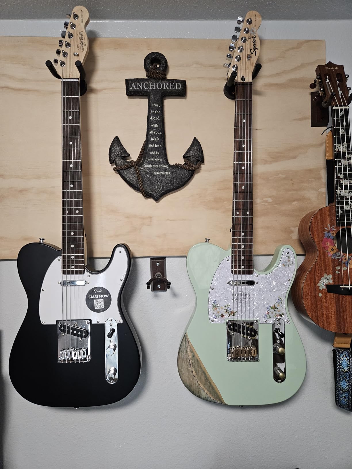 Fender Squier Debut Series Telecaster Electric Guitar, Beginner Guitar, 2-Year Warranty, Includes Free Lessons, Dakota Red with Satin Urethane Finish - Customer Photo 3